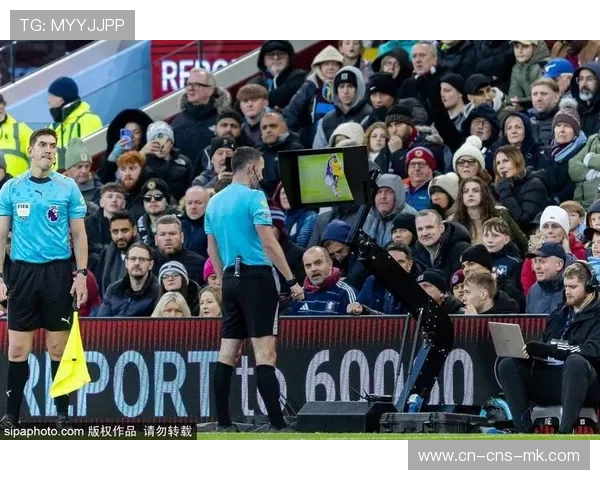 沃特金斯出战存疑,巴克利回归合练助阵维拉 沃特金斯出战存疑,巴克利回归合练助阵维拉